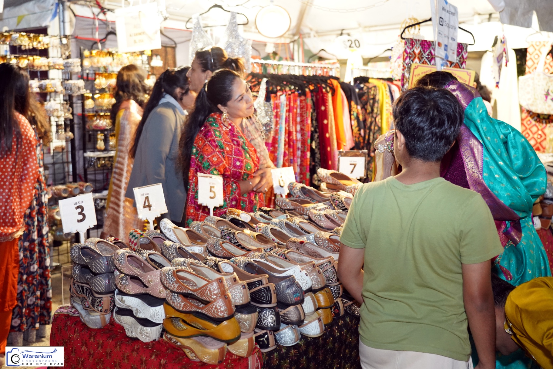 Handcrafted juttis and bazaar shopping at Swadeshi Fest
